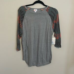 XL Solid Body LuLaRoe Randy Tee